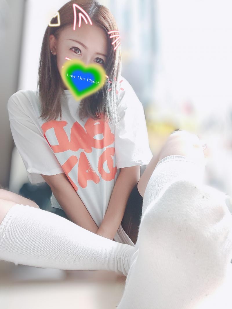 4日連続着用ハイソックス&Tシャツセット♡