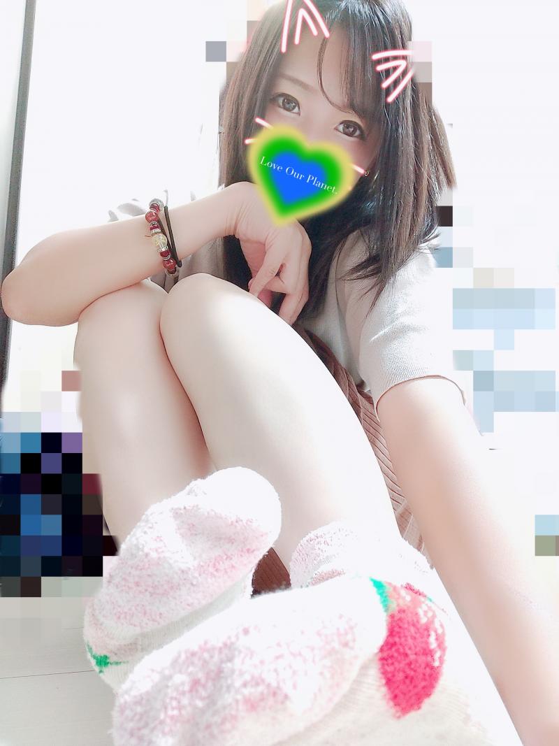 4日連続着用いちごちゃんモコモコソックス♡♡