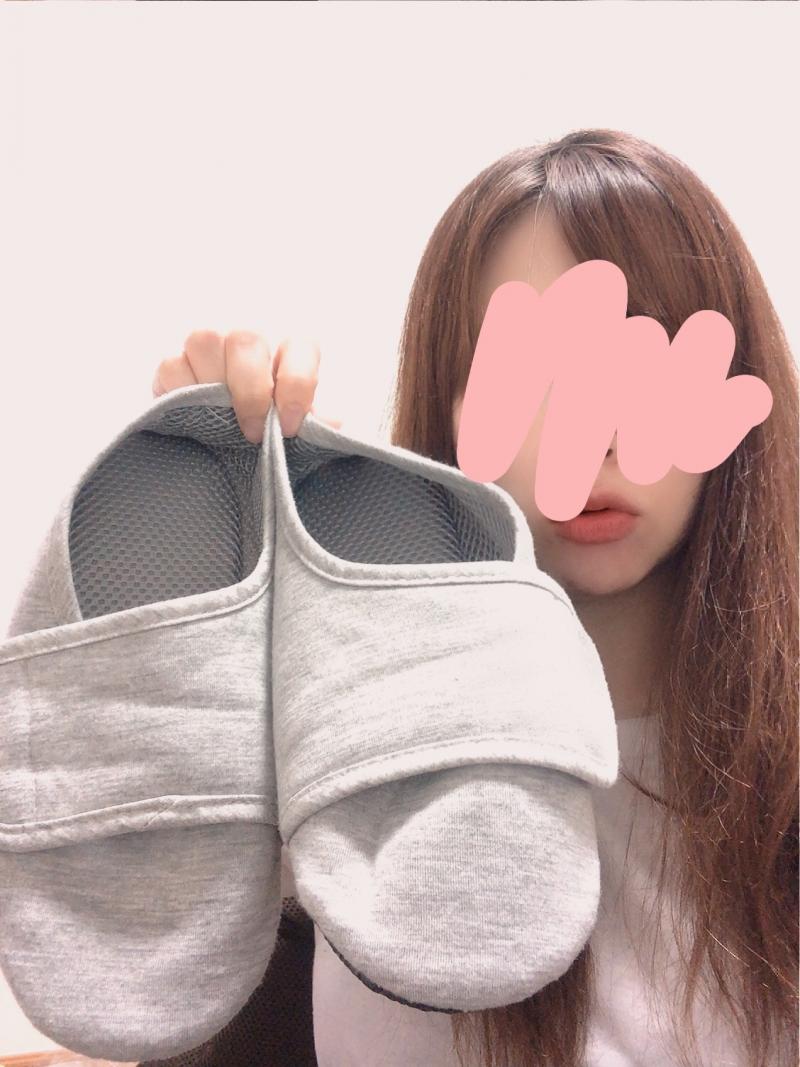 くっさい…スリッパ(´•ω•̥`)靴下付き♡