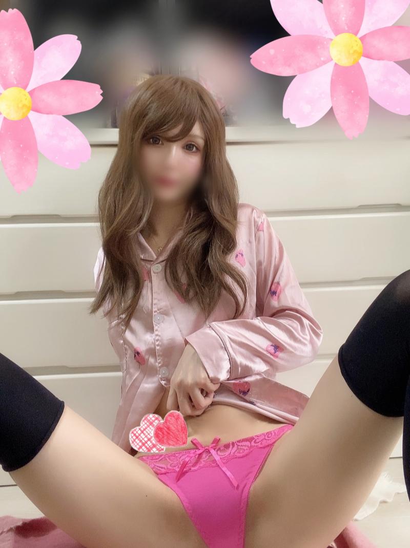ピンクのTバックしみぱん