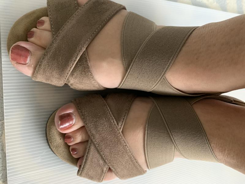 足汗アカが染み込んだサンダル