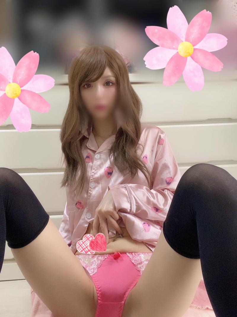 派手派手可愛いピンクのサテンフルバックパンティ