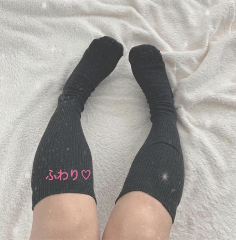 ●たっぷり激臭ブーツで1日着用●ウッってなるクサクサのニーハイソックス●