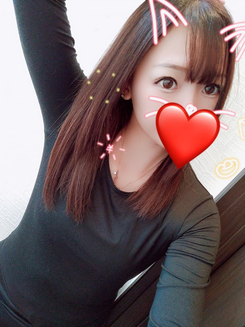 3日連続着用黒のピッタリインナー♡