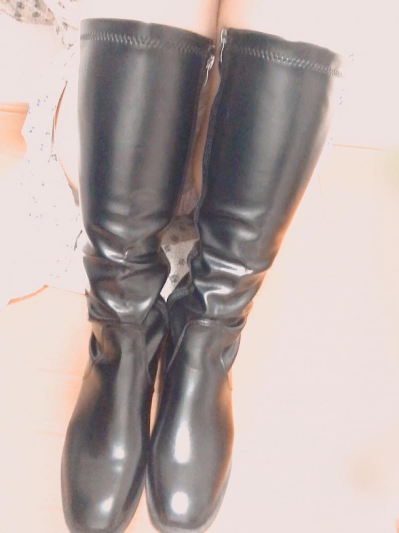 今も愛用♡ロングブーツ♡追加で土日の2日履き♡その時の靴下もお届け♡