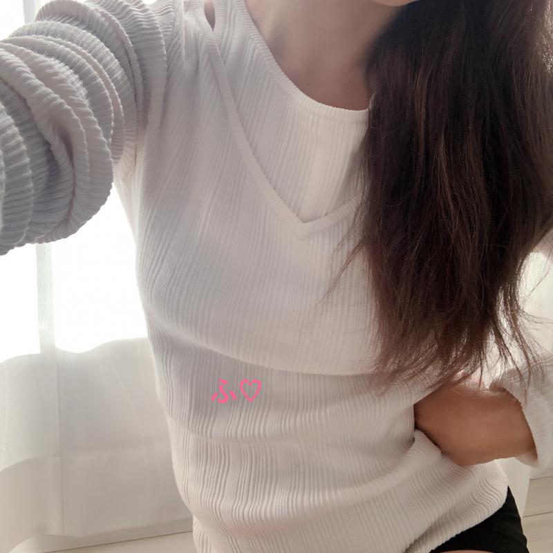 ●たっぷり3日着用●お気に入りの色落ちしちゃった肩あきセクシーなトップス●