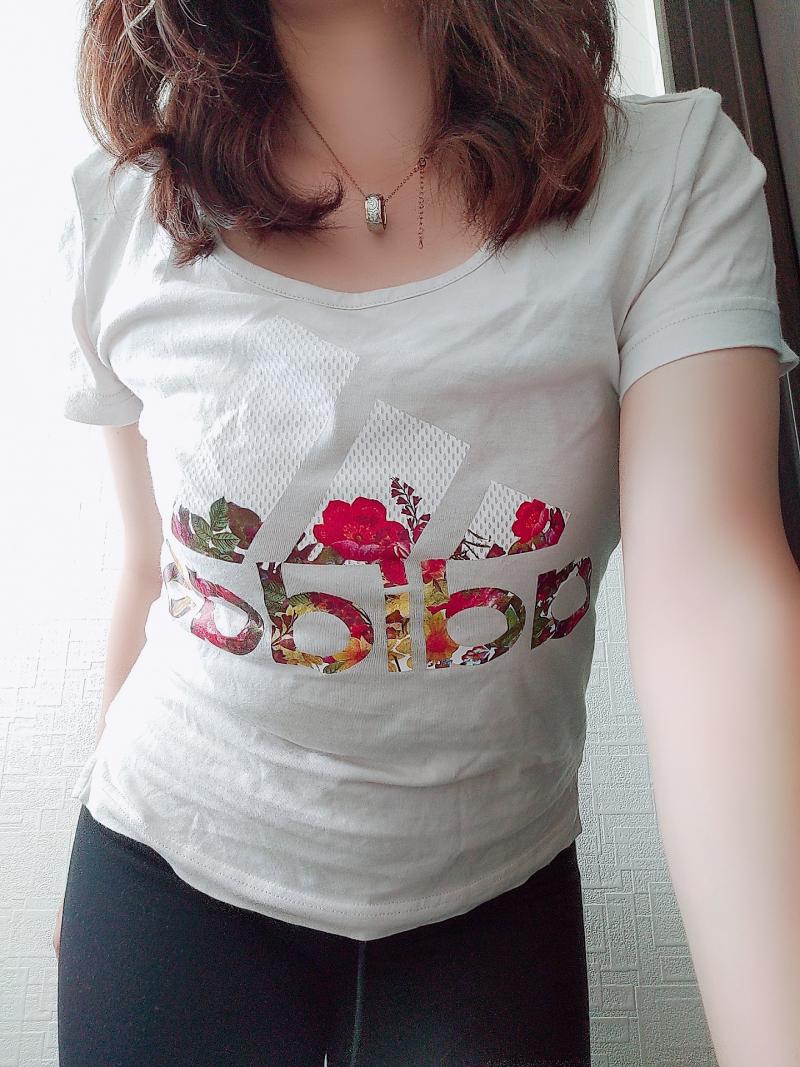 1週間連続着用adidasTシャツ♡
