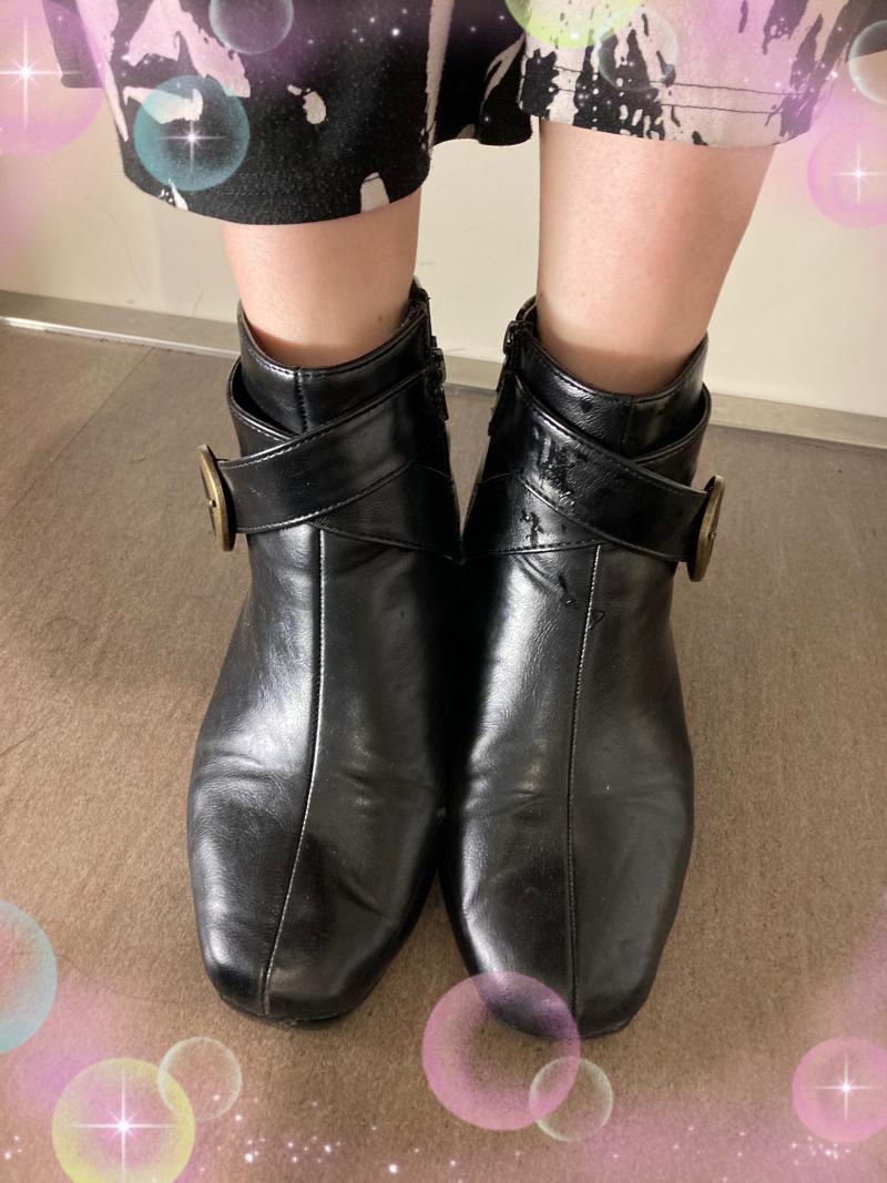 【3年以上愛用】雨の日にやらかしたカジュアルショート黒ブーツ