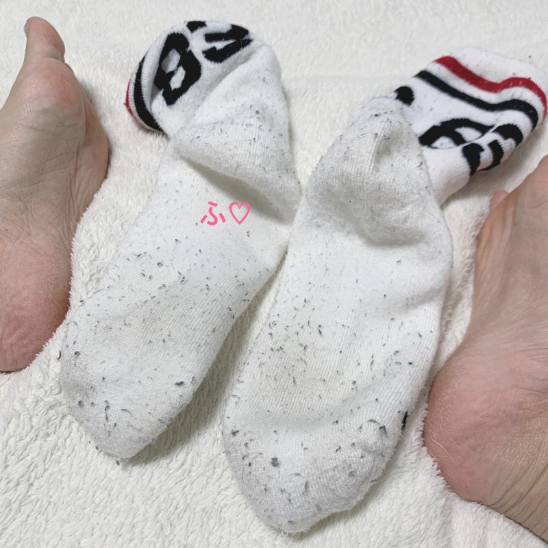 ●たっぷり1週間着用●履き古した分厚いルームソックス●