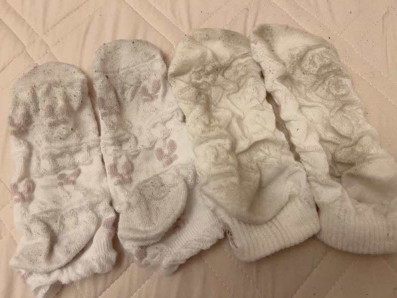 現役メイドの汚れてクタクタ可愛い靴下2足セット♡