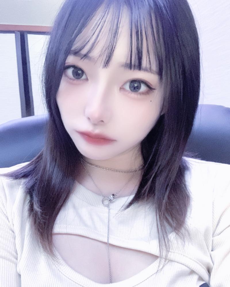濃厚な香り好評！黒靴下♡購入者様リクエスト動画の専用出品