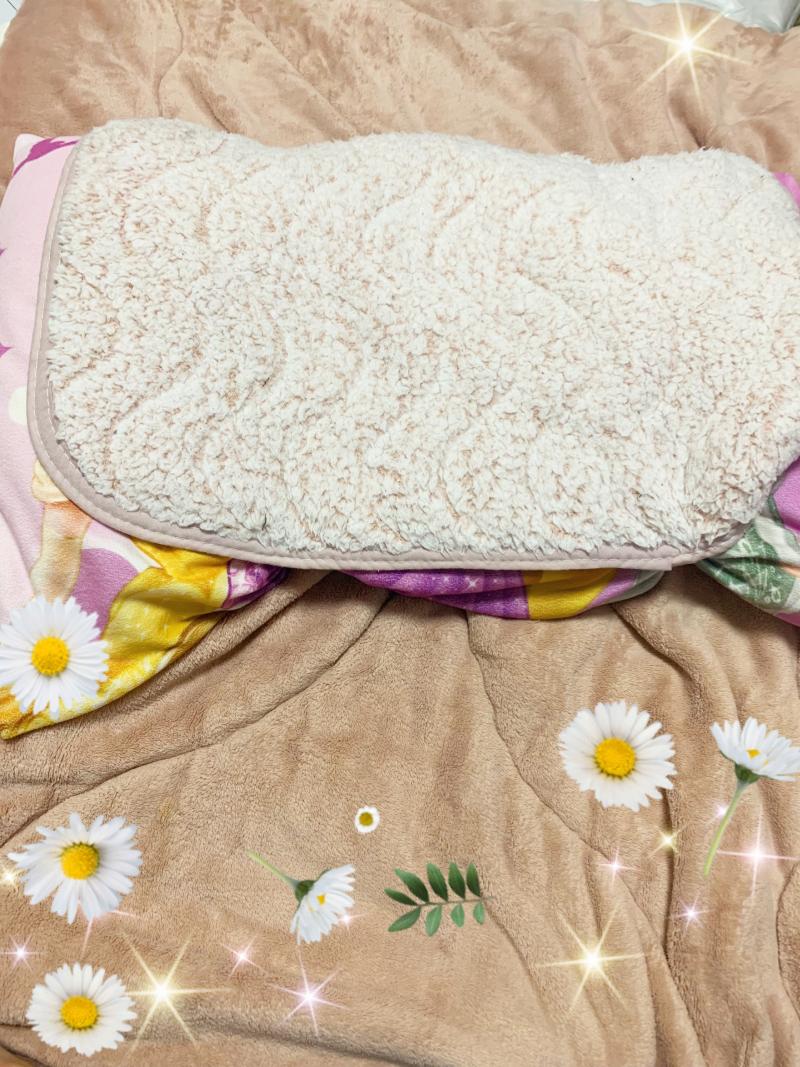 洗ってない枕カバー