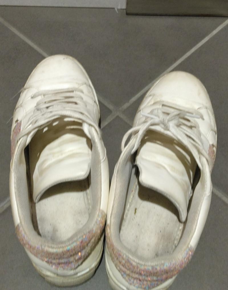 出品者名-写真