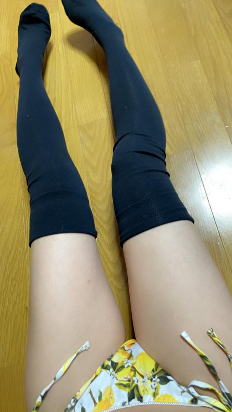 パチ屋店員♡クサクサニーハイ