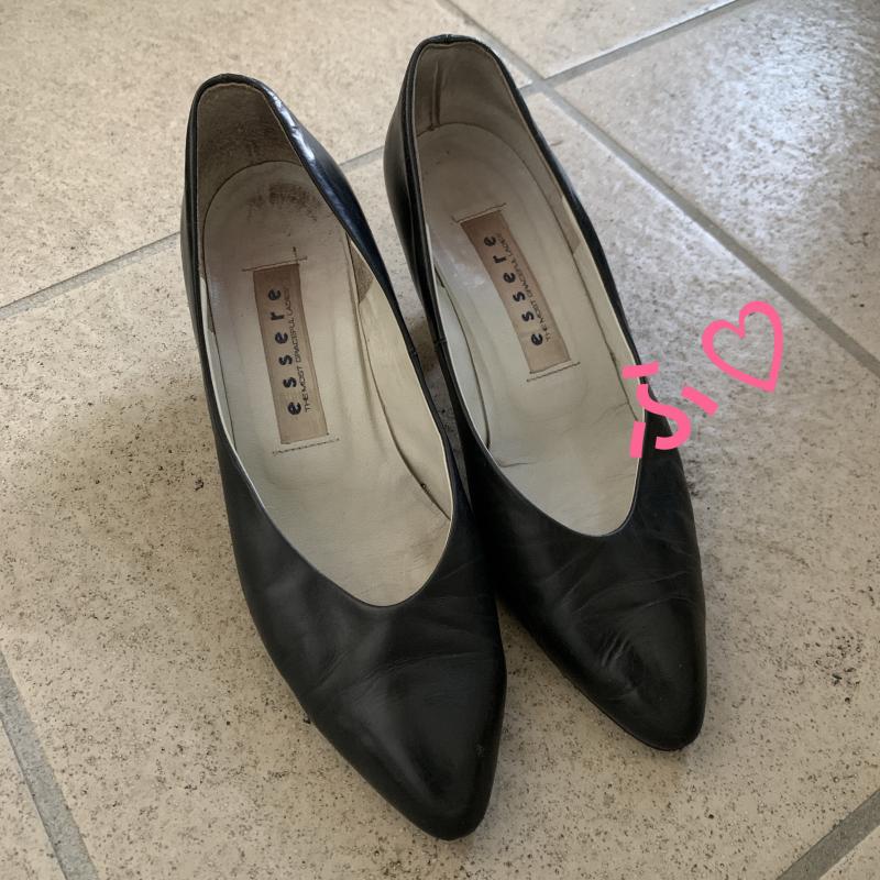 ●おまけ付●かなり履きやすくてお気に入りだったボロボロなパンプス●