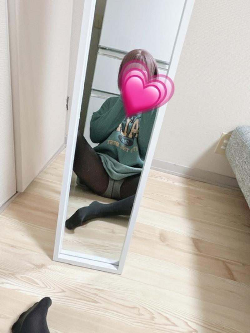 3日連続穿きグレータイツ♡