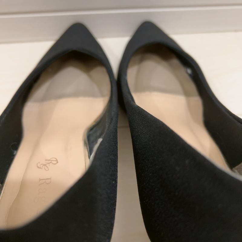 パンプスぶっかけ画像 黒のヒール 仕事用｜パンプス/ハイヒール｜足の匂いを売るサイト-アシック臭