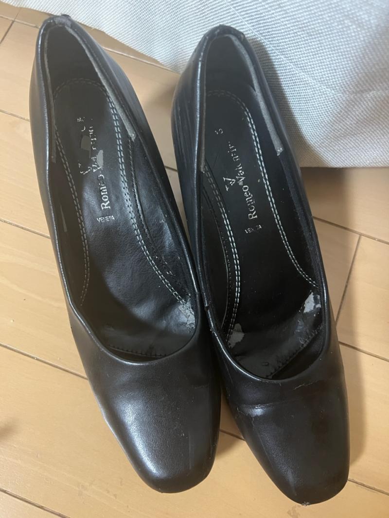 臭いと怒られて持って帰ってきた仕事靴…