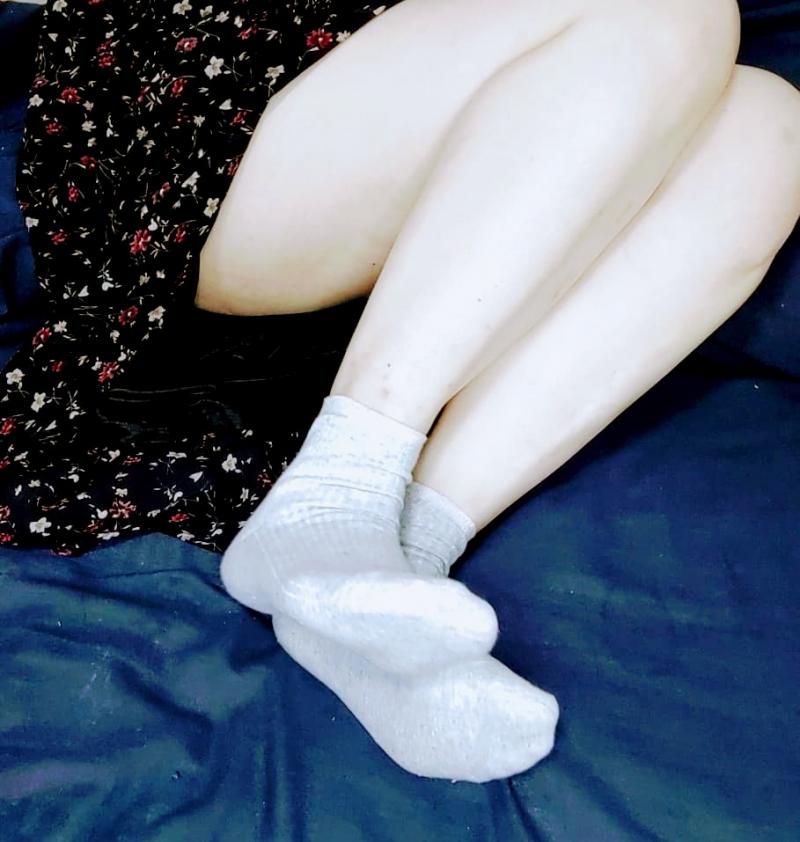 グレーソックスだよ(⁠｡⁠･⁠ω⁠･⁠｡⁠)⁠ﾉ⁠♡