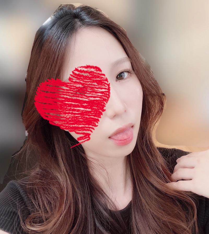 うい